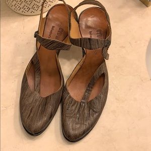 CYDWOQ handmade heels